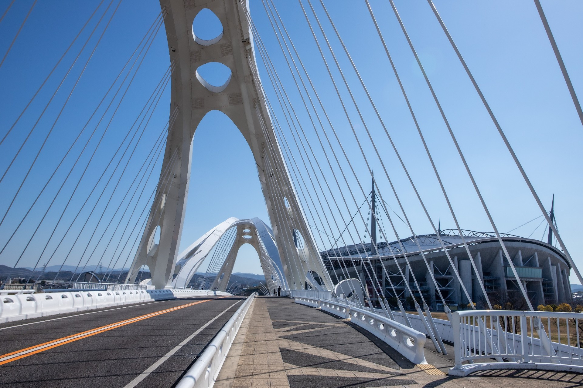 豊田大橋・豊田スタジアム
